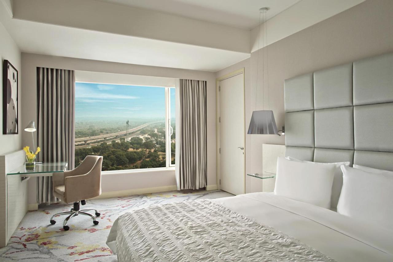 Le Meridien Gurgaon, Delhi NCR Exterior foto