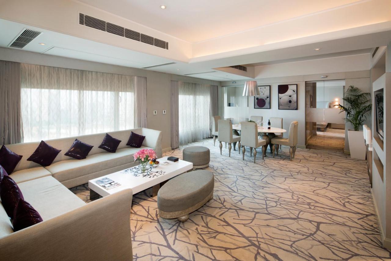 Le Meridien Gurgaon, Delhi NCR Exterior foto