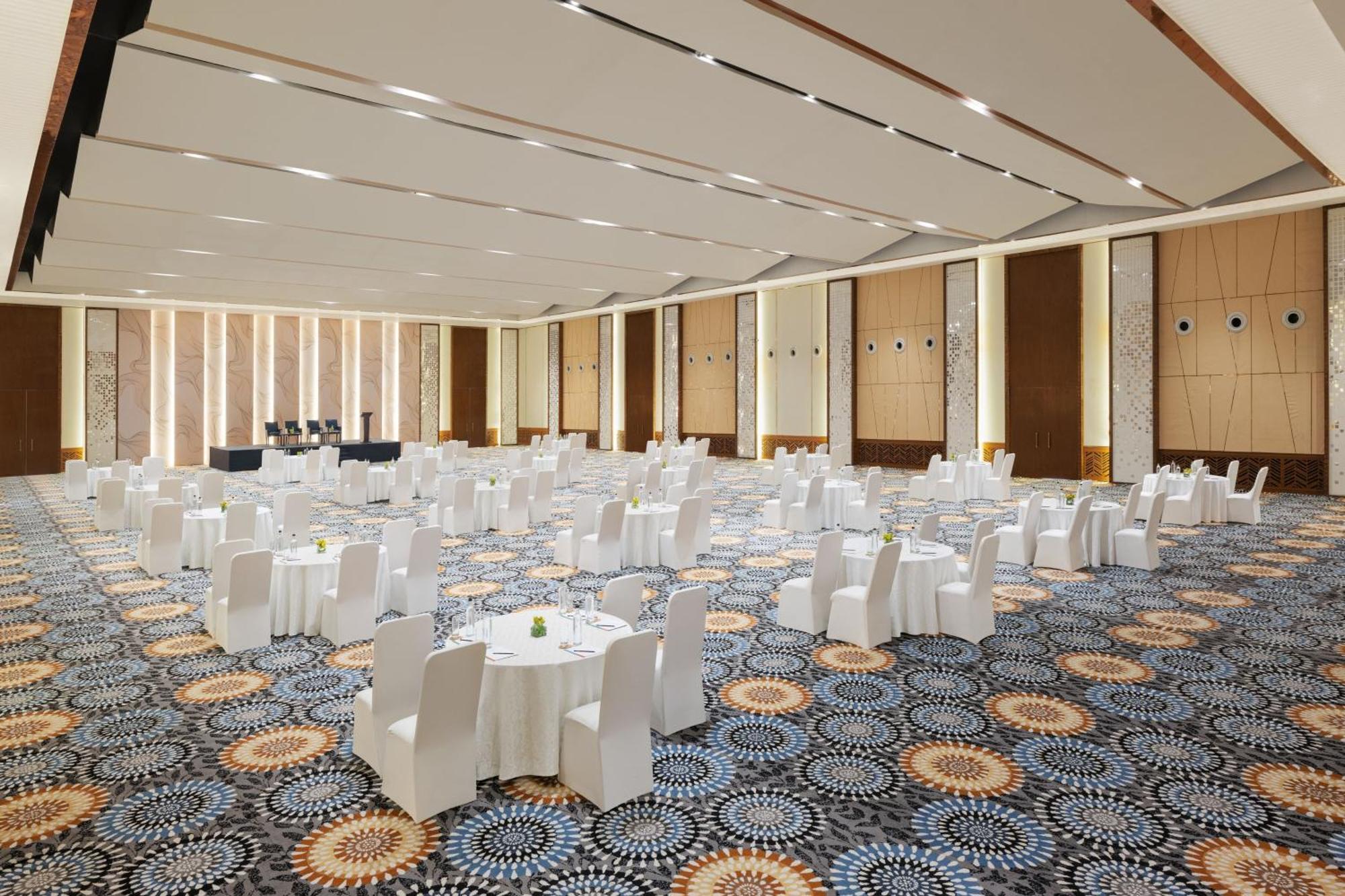 Le Meridien Gurgaon, Delhi NCR Exterior foto